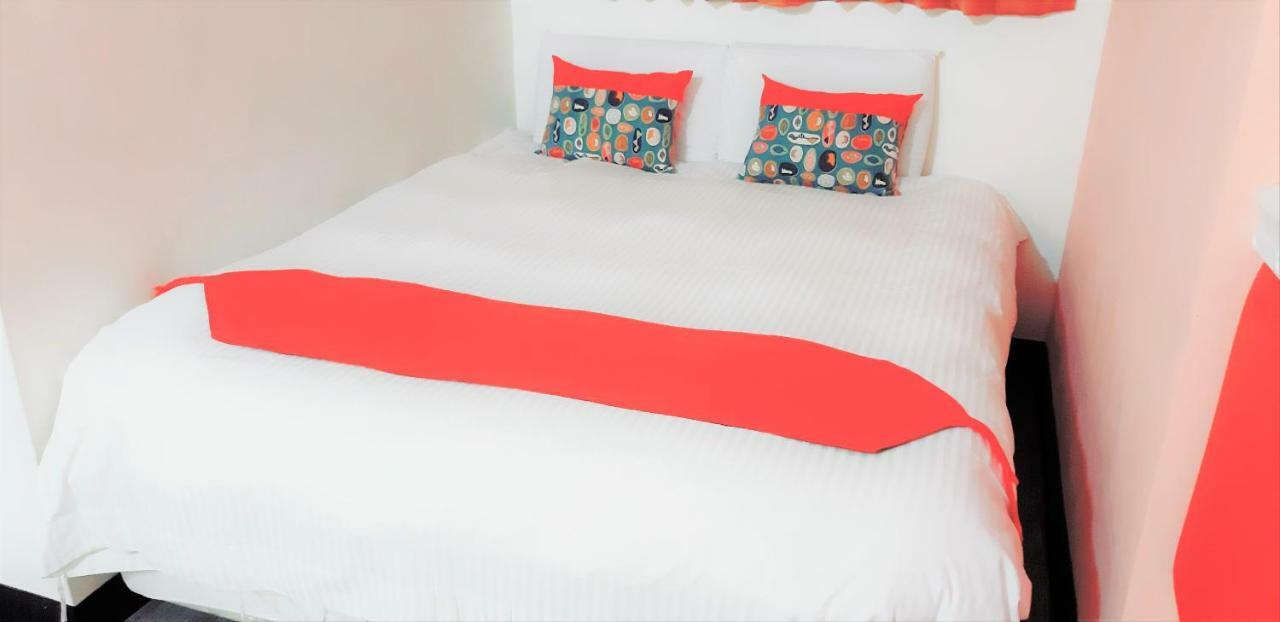 Laichite Hotel Love River Гаосюн Экстерьер фото